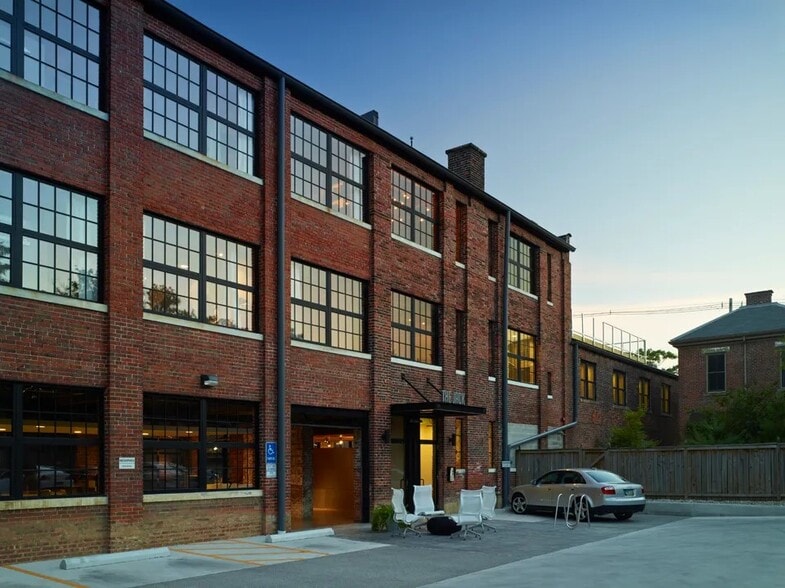 More Photos Of 982 S Front St, Columbus Loft Creative Space For Sale