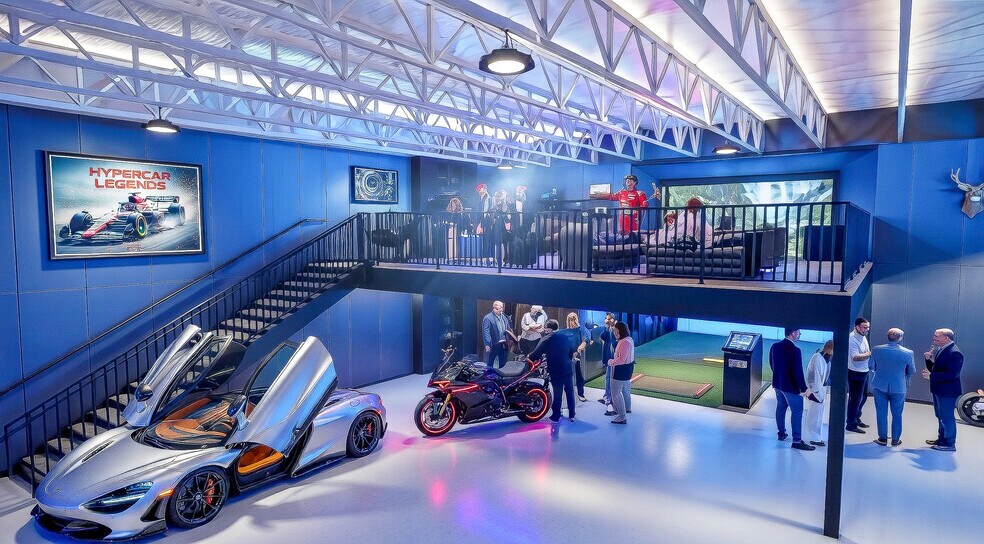 More Photos Of 250 E 135th St, Kansas City Flex For Lease