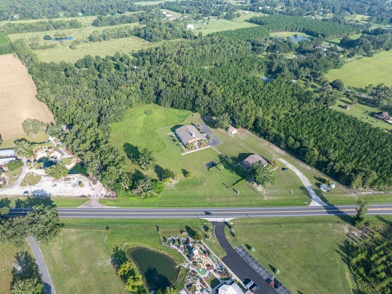 More Photos Of 5056 FL-47, Lake City Specialty For Sale
