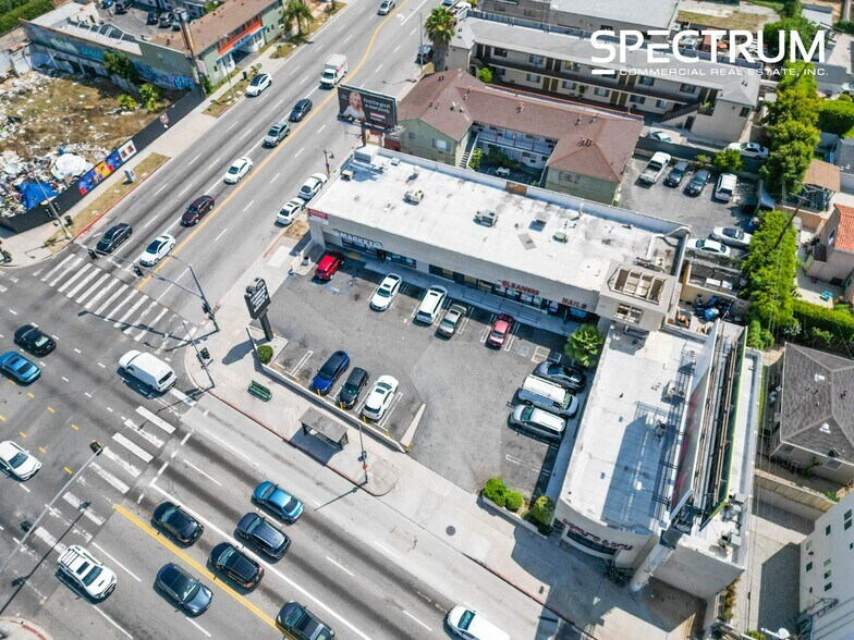 More Photos Of 1900 S La Brea Ave, Los Angeles Storefront For Lease