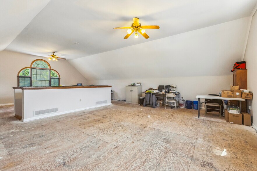 More Photos Of 205 Steelmanville Rd, Egg Harbor Township Self Storage For Sale