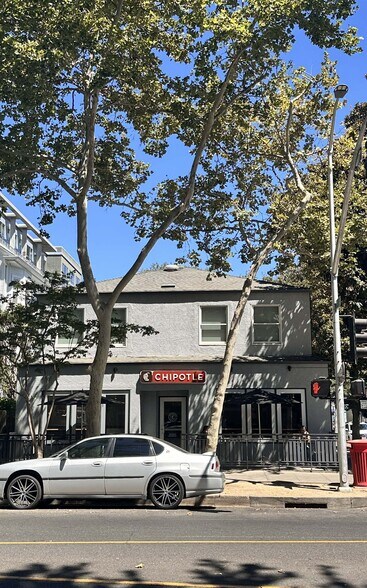 More Photos Of 1831 Capitol Ave, Sacramento Storefront Retail Office For Lease