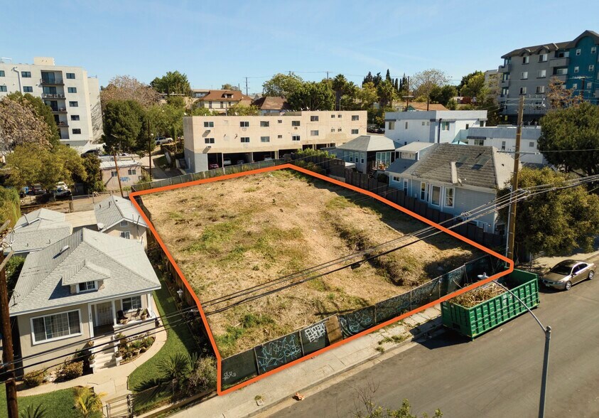 More Photos Of 1415 Court st, Los Angeles Land For Sale