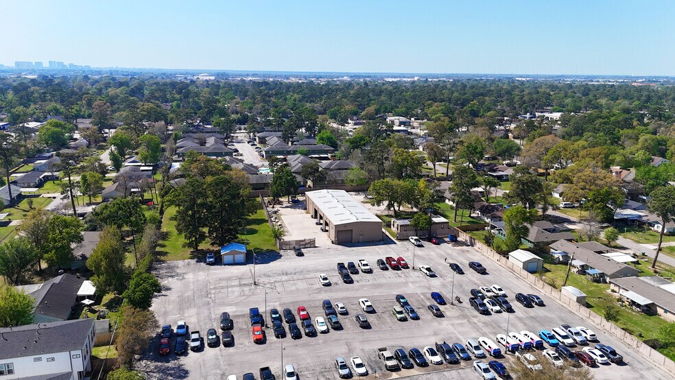 More Photos Of 1515 Witte Rd, Houston Warehouse For Lease