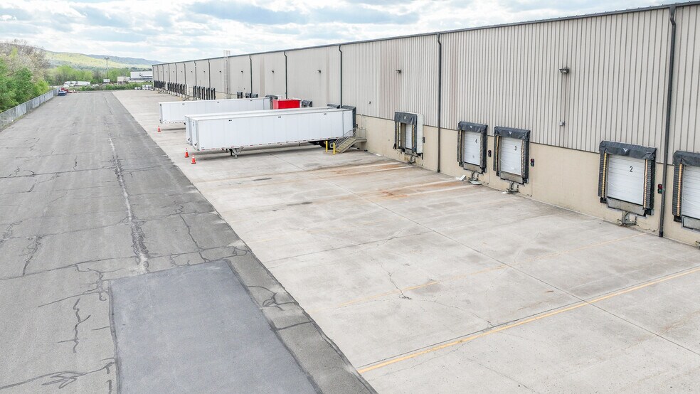 More Photos Of 1070 Hanover St, Wilkes-Barre Warehouse For Lease