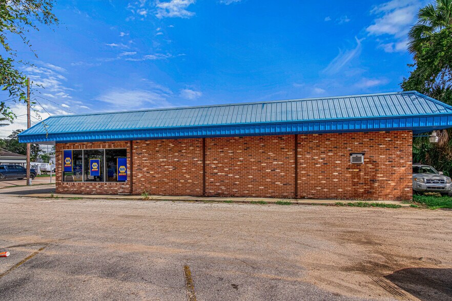 More Photos Of 4651 S Ridgewood Ave, Port Orange Auto Repair For Sale
