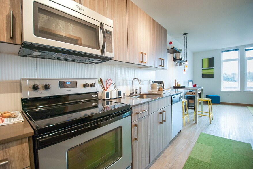 More Photos Of 3636 Stone Way N, Seattle Apartments For Lease