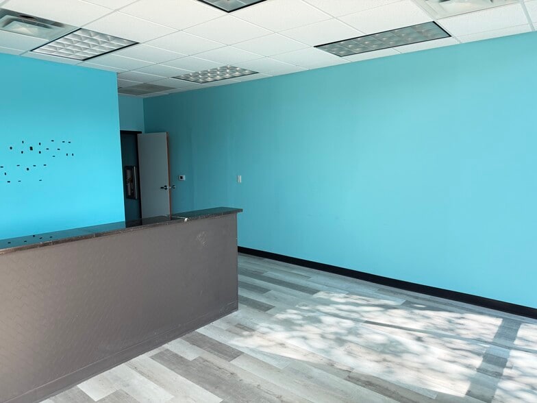 More Photos Of 4245 Johns Creek Pky, Suwanee Medical For Lease
