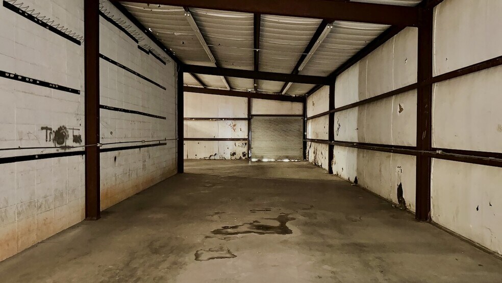 More Photos Of 3107 Spring Hill Ave, Mobile Freestanding For Sale