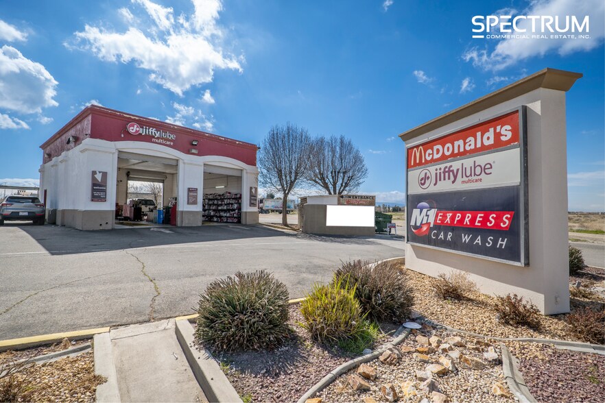 Primary Photo Of 44846 Valley Center Way, Lancaster Storefront Retail Office For Sale