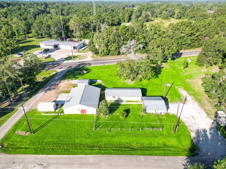 More Photos Of 22360 Highway 321, Cleveland Flex For Lease