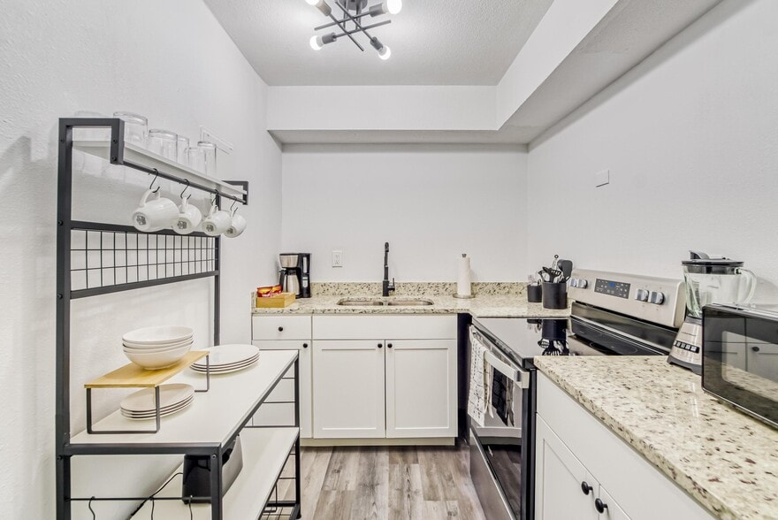 More Photos Of 4511-4513 Mcelroy Ave, Tampa Apartments For Sale