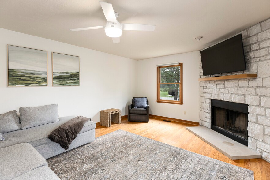 More Photos Of 11578 Duncan Plains Rd, Johnstown Specialty For Sale