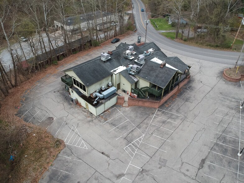 More Photos Of 634 Camp Horne Rd, Pittsburgh General Retail For Sale