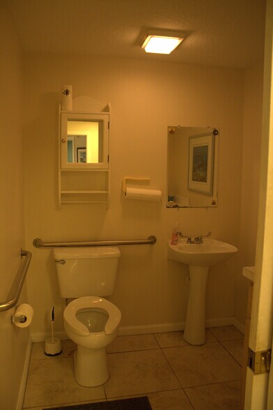 More Photos Of 1956 SW South Macedo Blvd, Port Saint Lucie Light Distribution For Lease