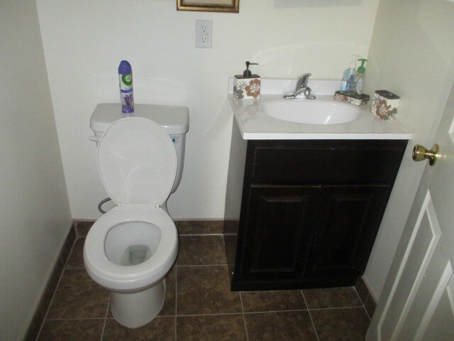 More Photos Of 493-495 Irvine Turner Blvd, Newark Multifamily For Sale