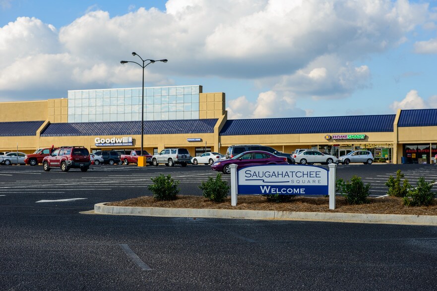 More Photos Of 3700 Block Pepperell Pky, Opelika Unknown For Lease