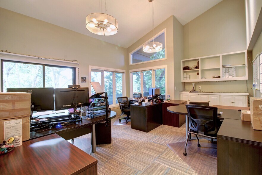 More Photos Of 7490 Clubhouse Rd, Boulder Medical For Sale