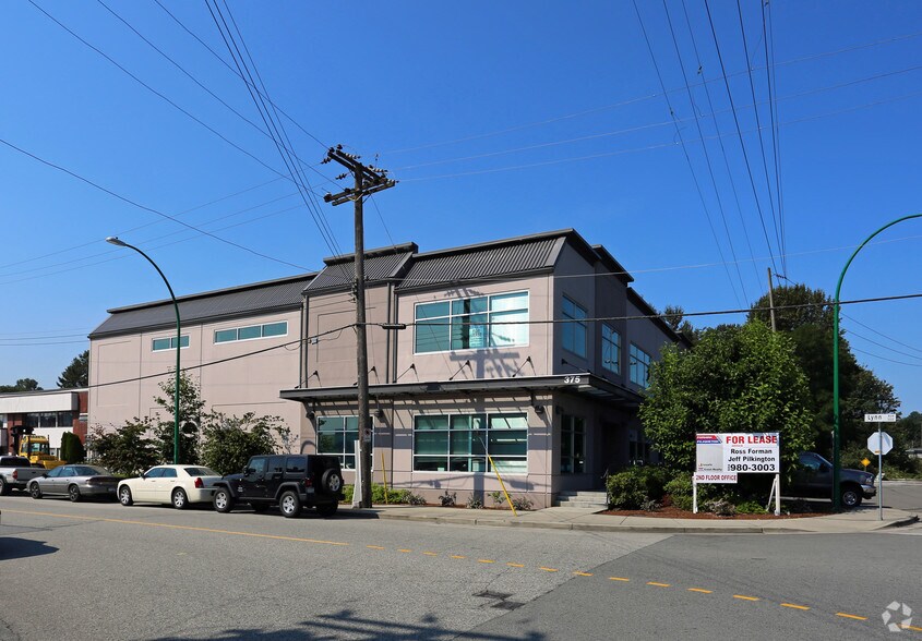 More Photos Of 375 Lynn Ave, North Vancouver Warehouse For Sale
