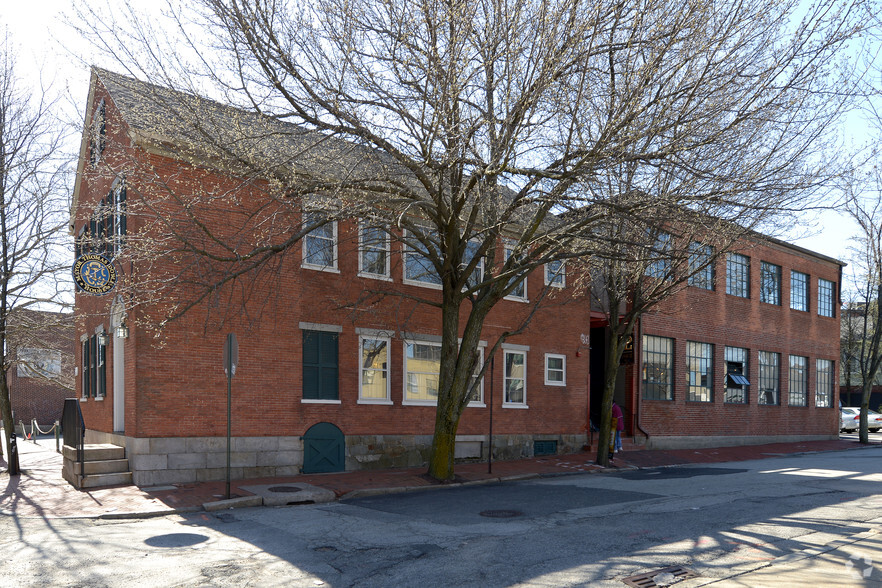 Primary Photo Of 12 Bassett St, Providence Office For Lease