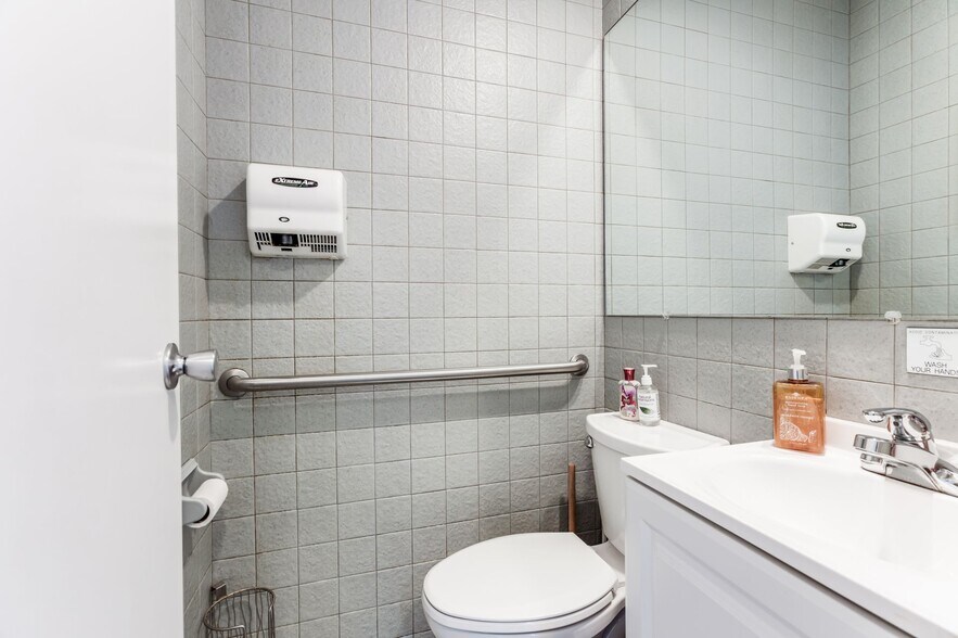 More Photos Of 2500 Nesconset Hwy, Stony Brook Medical For Sale