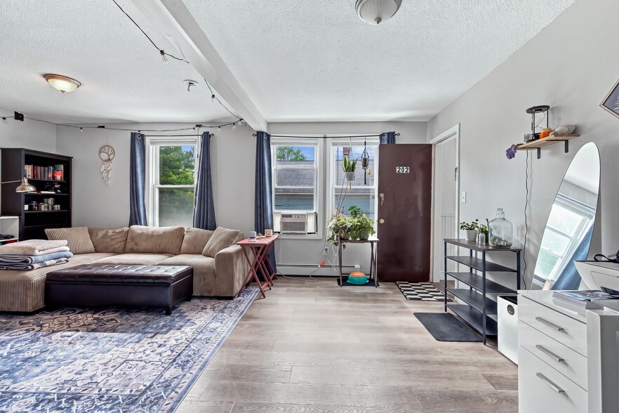 More Photos Of 219 River St, Woonsocket Apartments For Sale