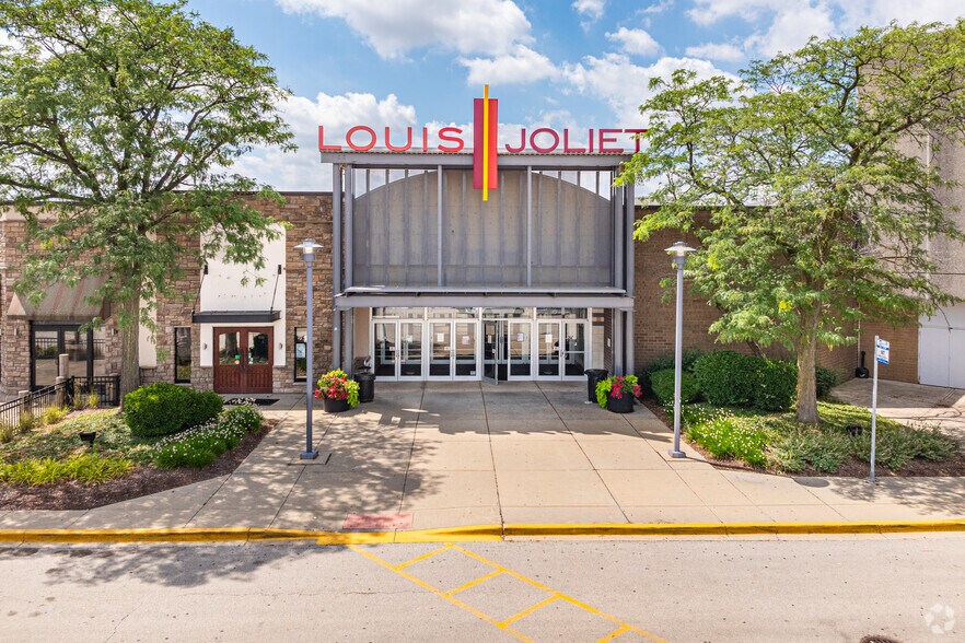 Primary Photo Of 3340 Mall Loop Dr, Joliet General Retail For Lease