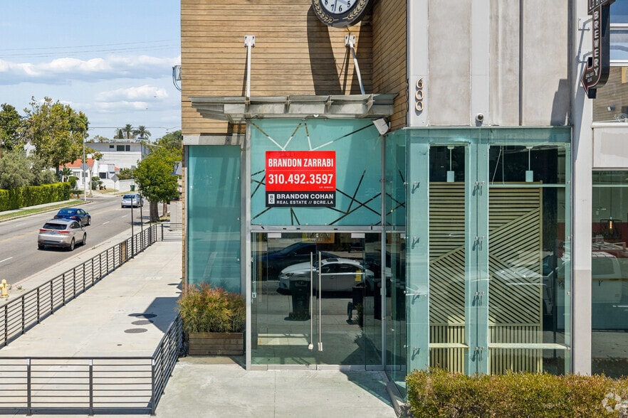 More Photos Of 600 S La Brea Ave, Los Angeles Storefront Retail Residential For Sale