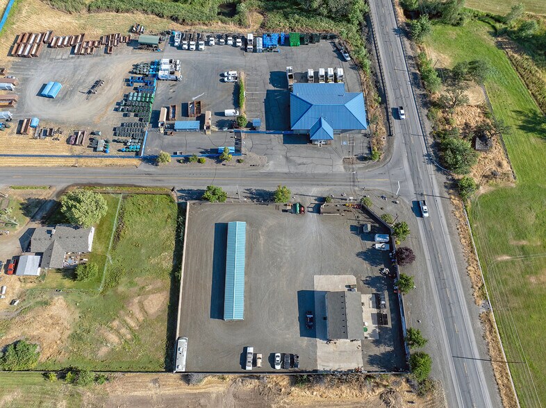 More Photos Of 21 Ball Rd, Eagle Point Warehouse For Sale