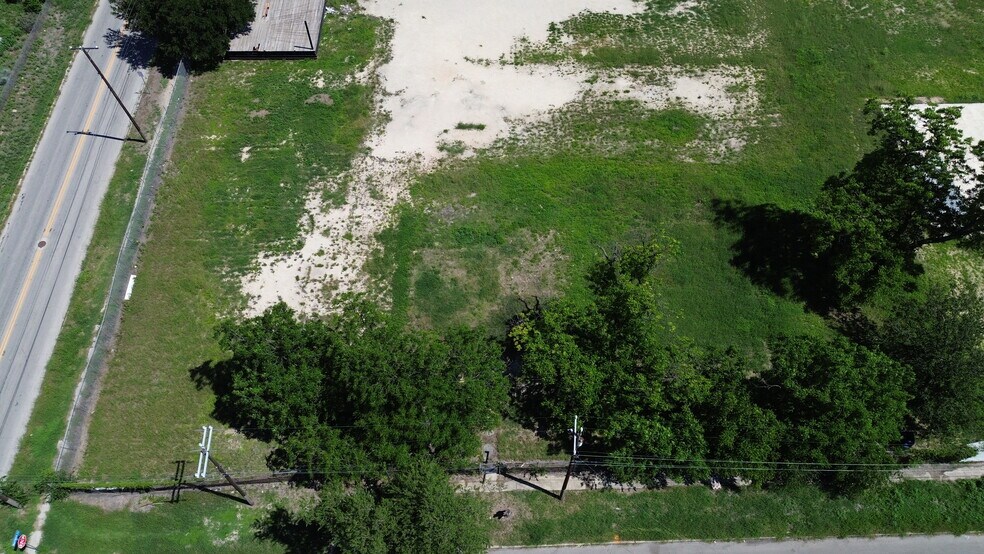 More Photos Of 1010 Hoefgen Avenue, San Antonio Land For Sale
