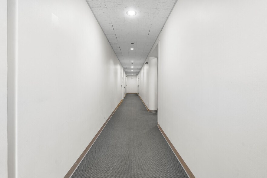 More Photos Of 203 Willow St, San Francisco Office For Sale