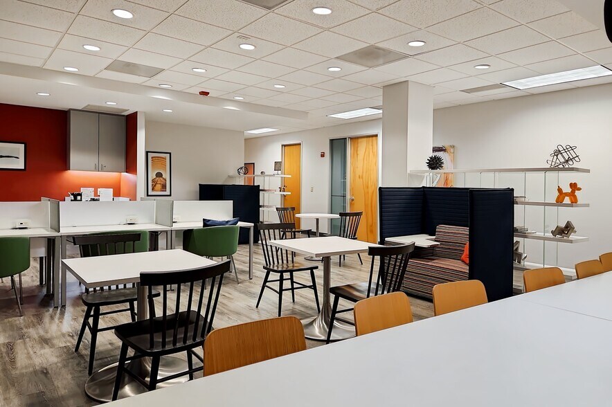 More Photos Of 4819 Emperor Blvd, Durham Coworking Space