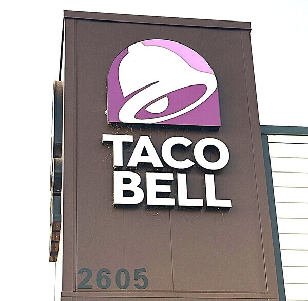 Primary Photo Of 2605 Hosking Ave, Bakersfield Fast Food For Sale