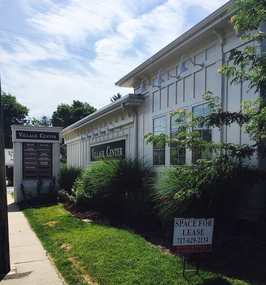 More Photos Of 232 W Main St, Leola Storefront Retail Office For Lease