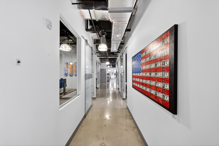 More Photos Of 7630 Biscayne Blvd, Miami Office For Lease