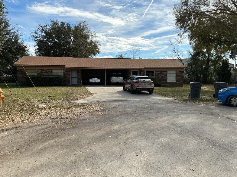 More Photos Of , Lakeland Multifamily For Sale