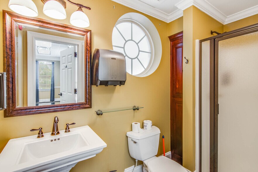 More Photos Of 5977 Spout Springs Rd, Flowery Branch Religious Facility For Sale