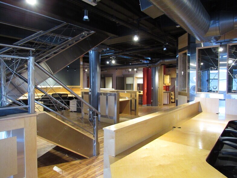 More Photos Of 1006 S Michigan Ave, Chicago Office For Sale