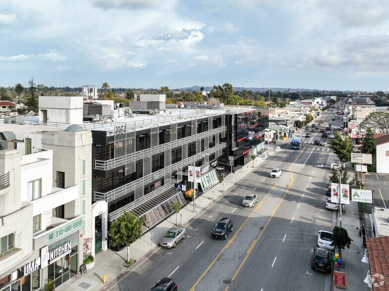 More Photos Of 1964 Westwood Blvd, Los Angeles Coworking Space