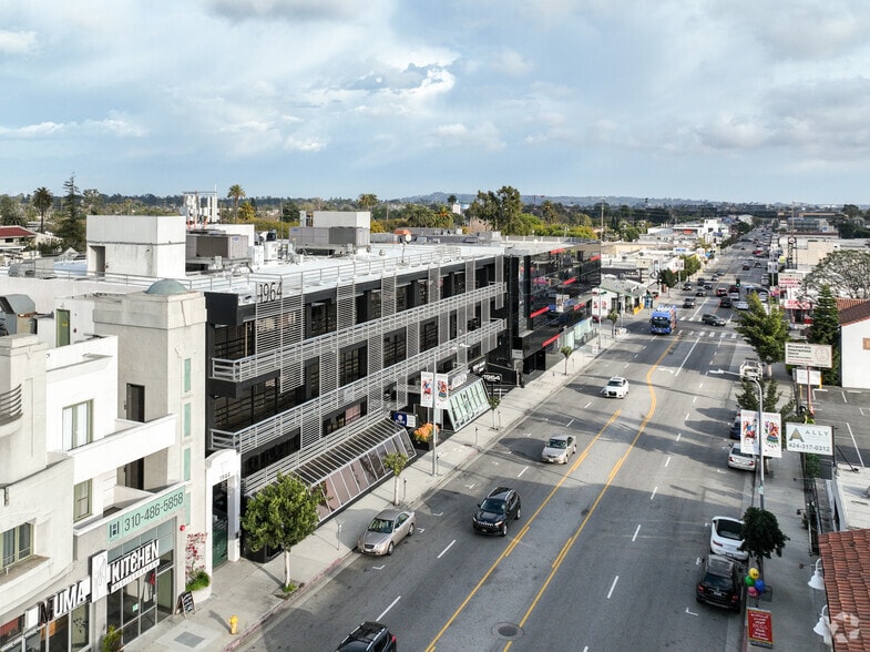 More Photos Of 1964 Westwood Blvd, Los Angeles Coworking Space