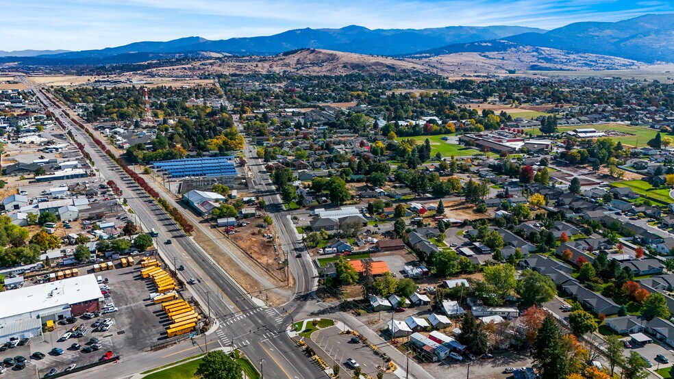More Photos Of 17612 E Sprague Ave, Spokane Valley Office For Sale