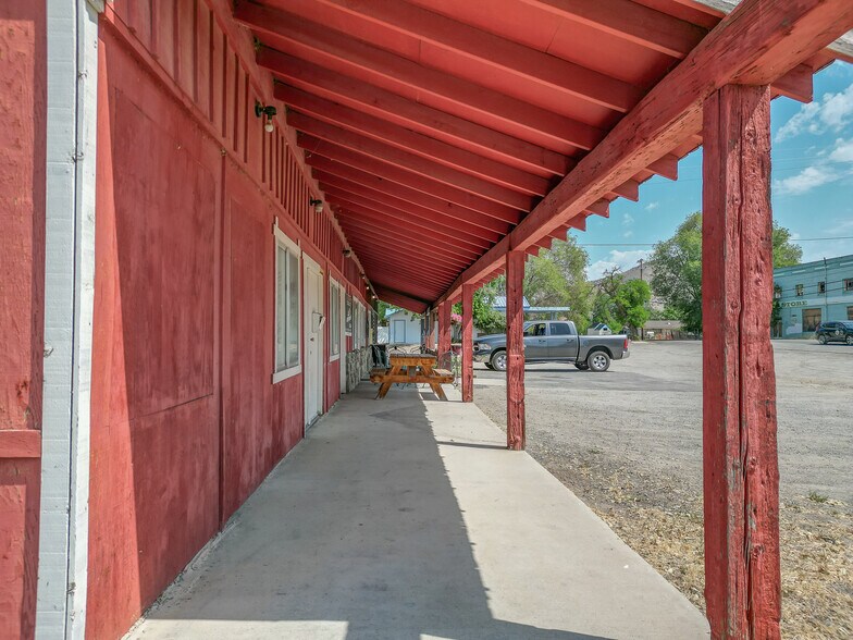More Photos Of 180 E Webb St, Montague Warehouse For Sale