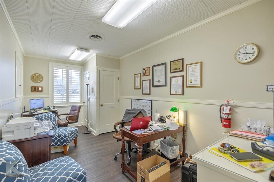 More Photos Of 3425 S 14th St, Abilene Lodge Meeting Hall For Sale