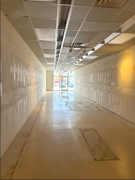 More Photos Of 5910 Reagan Ln, Ooltewah General Retail For Lease