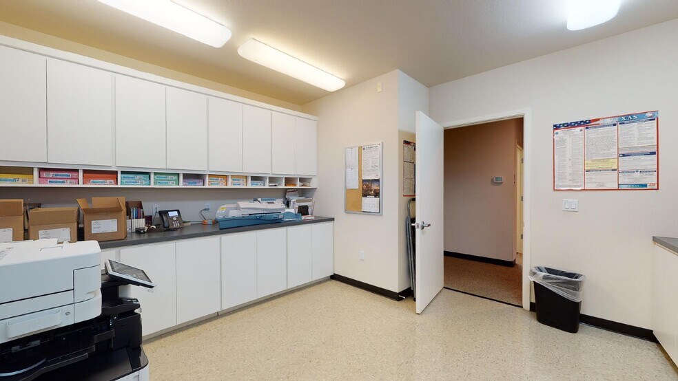 More Photos Of 7910 Cameron Rd, Austin Office For Sale