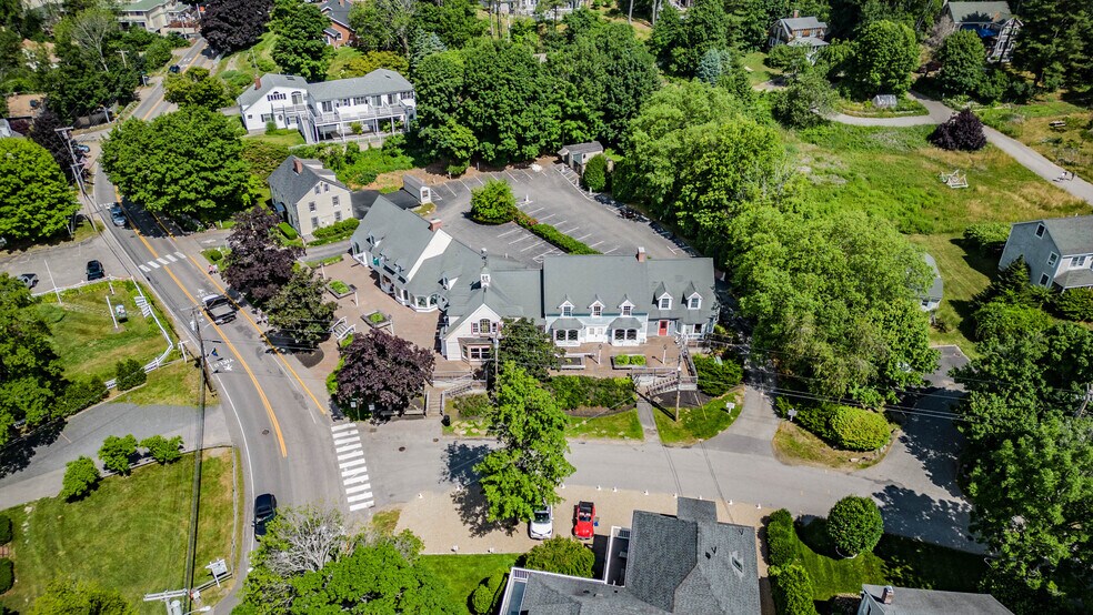 More Photos Of 309 Shore Rd, Ogunquit Storefront Retail Office For Lease