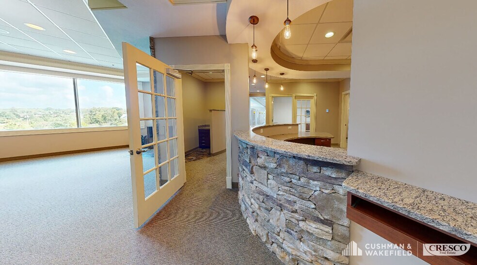 More Photos Of 5655 Hudson Dr, Hudson Medical For Lease