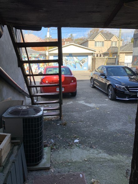 More Photos Of 792 Eglinton Ave E, Toronto Storefront For Lease