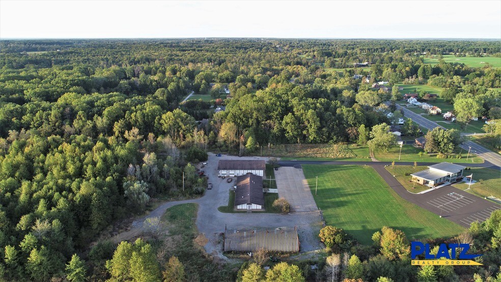 More Photos Of 1372 Youngstown Kingsville Rd SE, Vienna Office For Lease