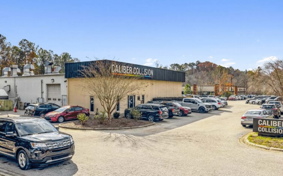 More Photos Of 3010 N Main St, Fuquay Varina Auto Repair For Sale